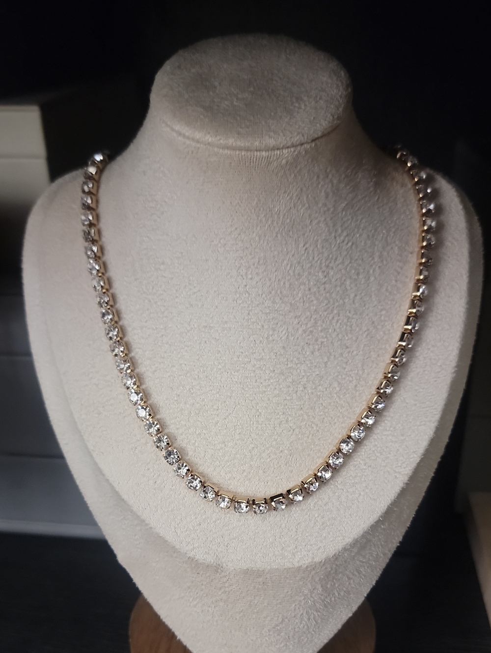 Gold Crystal Tennis Necklace - Elegant Sparkle for Women